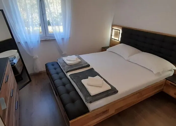 House Emjalemi Lejlighed