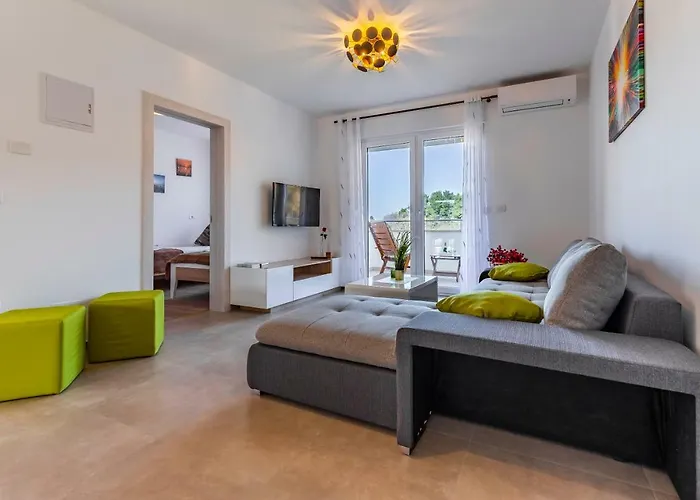 House Emjalemi Lejlighed