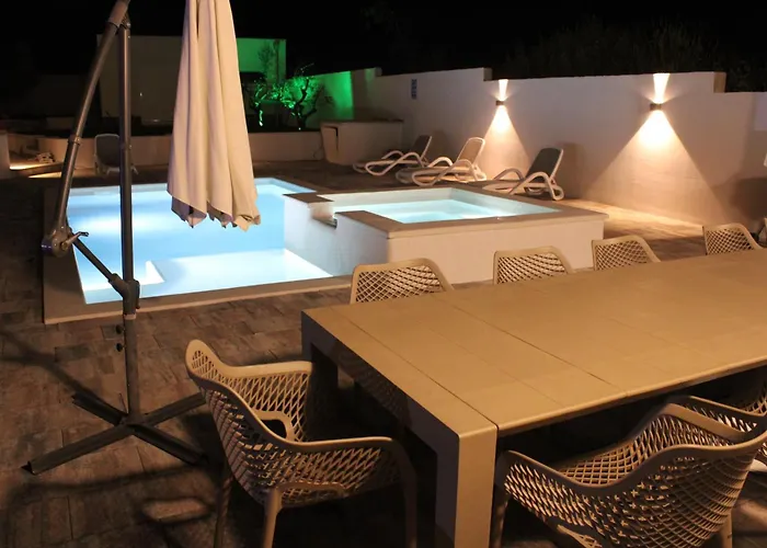 Апартаменты House Emjalemi *